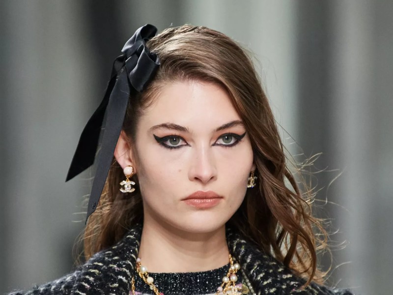 Hair Accessories Trends 2024 Vogue